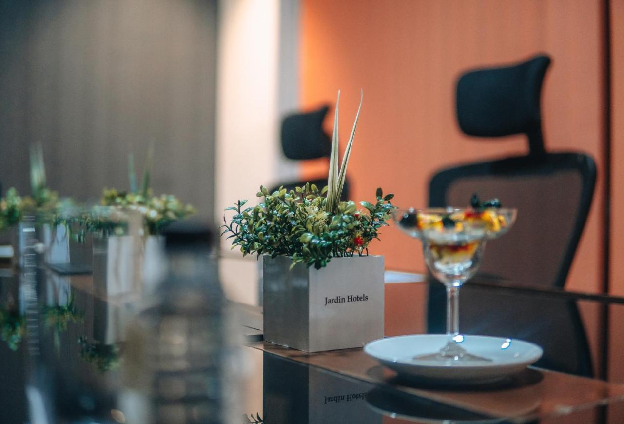 Jardin Hotel 4*